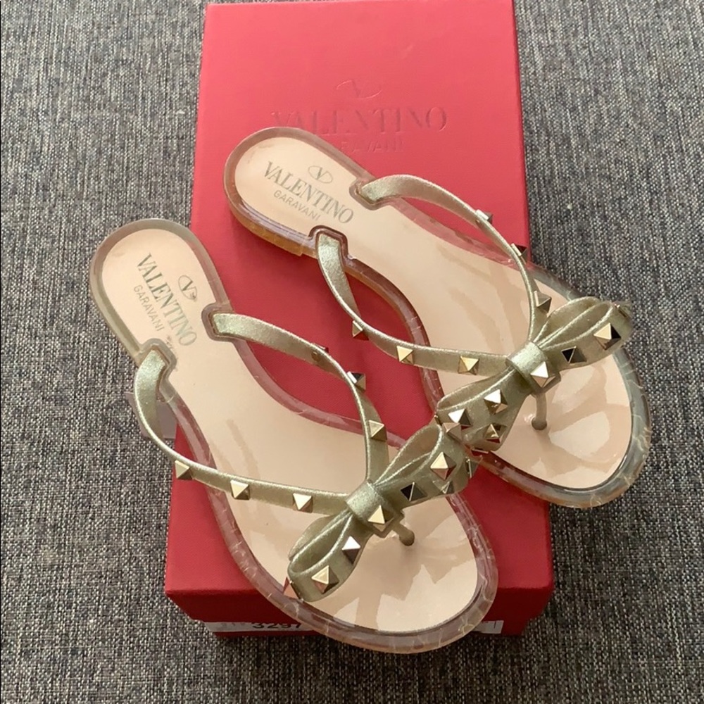 NEW Valentino Gold Glitter Sandal Flats Shoes 36 6